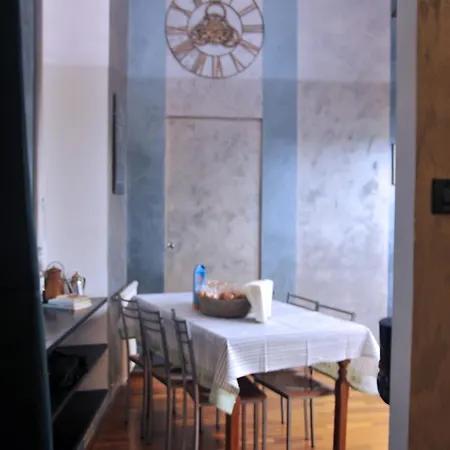 Pinelli House * Genoa