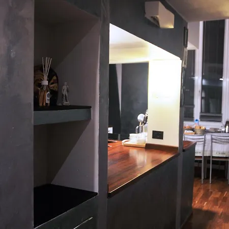Pinelli House Apartment *